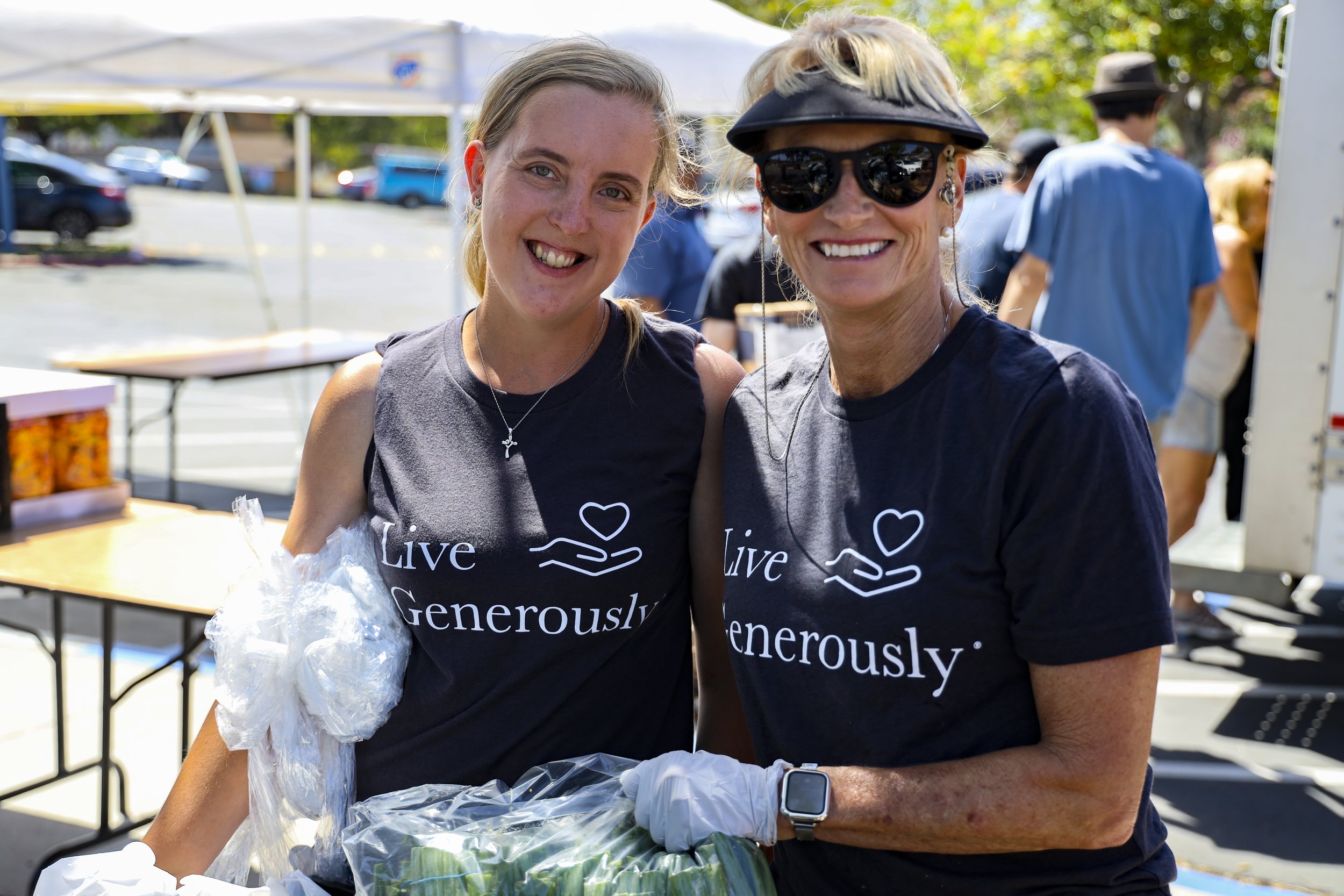 Community Food Distribution in Mira Mesa